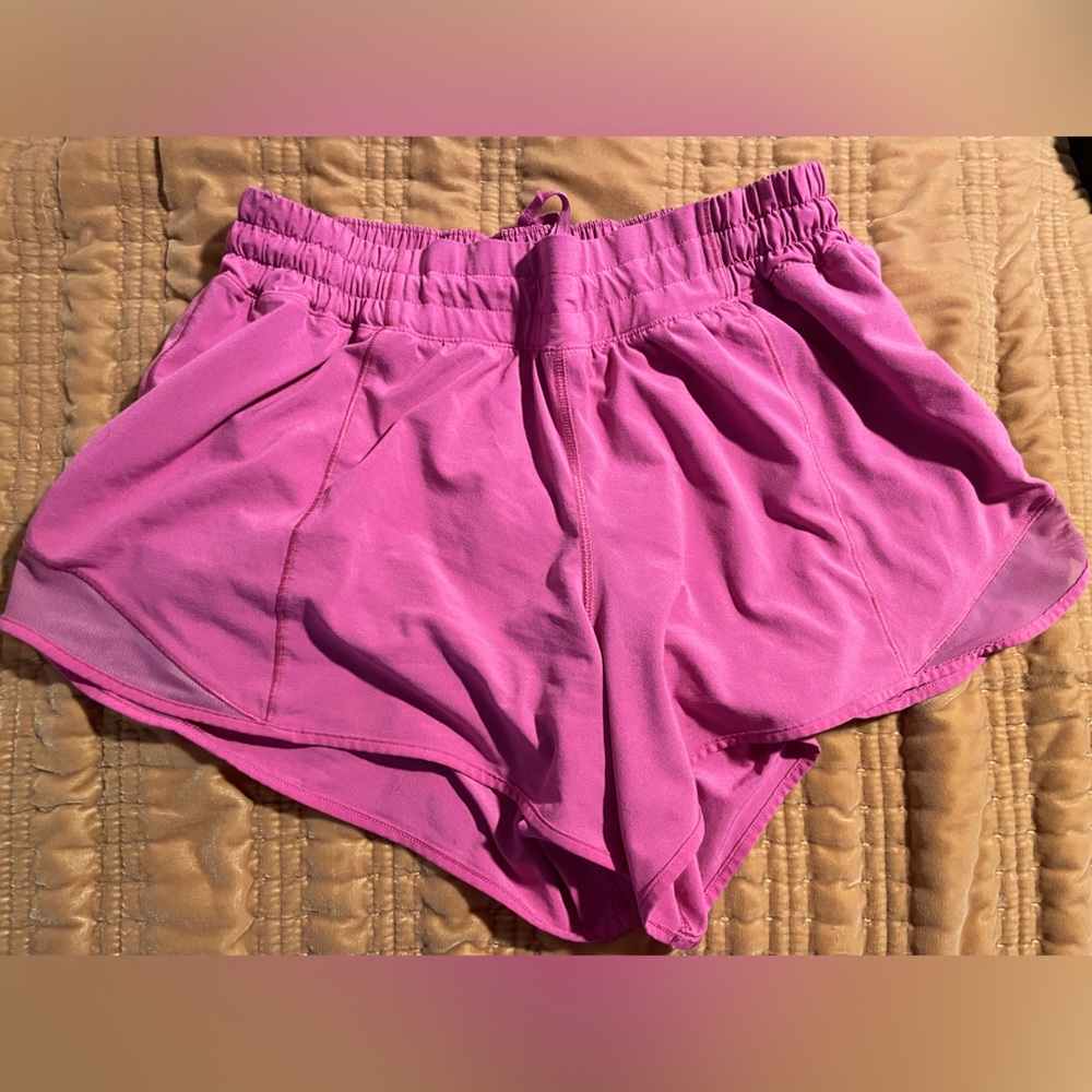 Lululemon hotty hot shorts